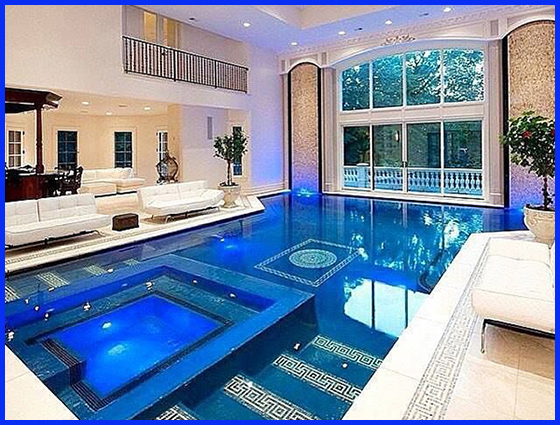 Thiết kế biệt thự hiện đại có bể bơi trong nhà vô cùng tiện nghi và tinh tế